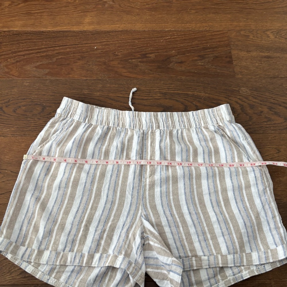 Frank by Frank & Oak Linen Striped High-Waisted Shorts - Picture 10 of 11